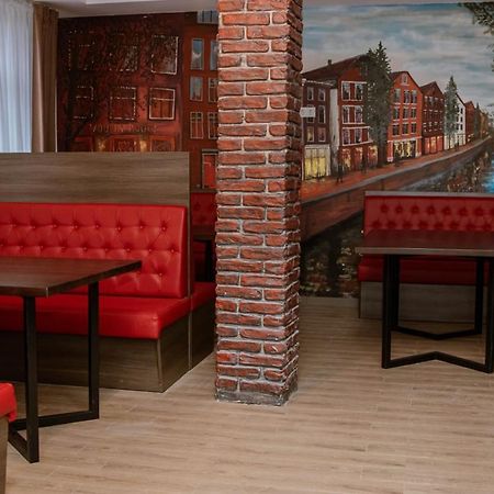 Graff Hotel Dnjepropetovsk Buitenkant foto