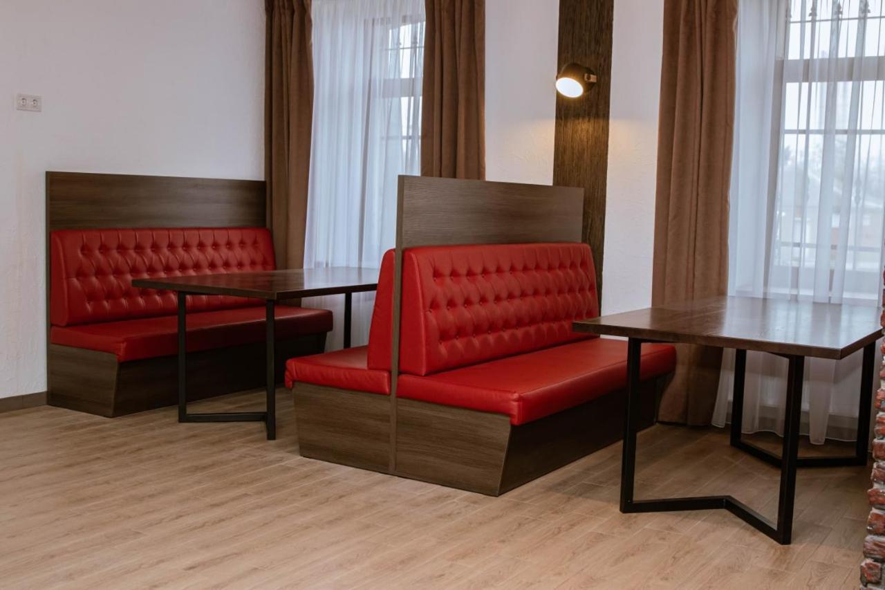 Graff Hotel Dnjepropetovsk Buitenkant foto